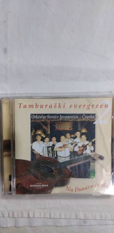 Knjige i stripovi: CD narodne II,cena za kom — 4
