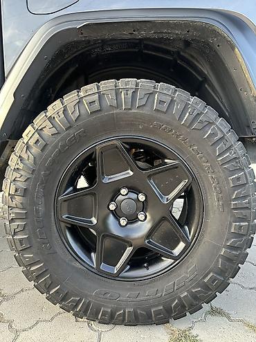 жип пикап: Jeep Gladiator: 2020 г., 3.6 л, Автомат, Бензин, Пикап — 10