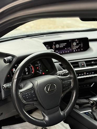 Lexus: Lexus UX: 2018 г., 2 л, Автомат, Гибрид, Кроссовер — 6