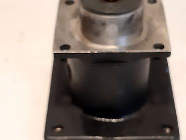 ks tools gedore: Aluminijumsko kuciste sa lezajem za osovinu 12mm Pored lezaja kuciste — 5