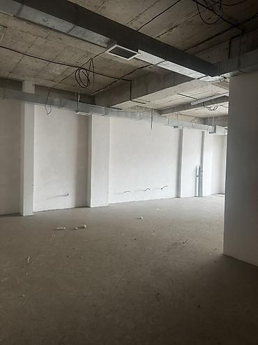 золотой квадрат: Продажа офисов 60 м², Без ремонта, Многоэтажное здание, 2 этаж — 3