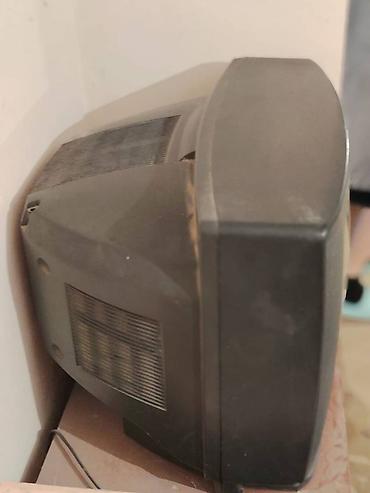ТВ и видео: Köhnə Samsung TV . Retro üslublu yerlər üçün idealdır. Televizor işlək — 2