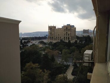 sabunçuda kiraye ev: TƏCİLİ! Mənzil icarəyə verilir Bakı şəhərinin mərkəzində — Azadlıq