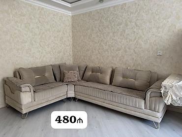 tək divan satışı: Künc divan satılır 480₼. ölçü 3×2. açılır,baza var.Ünvan Razin — 1
