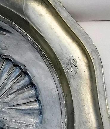 Stare vaze i dekor: LOVAČKI motivi Pas, Prepelica, ukrasni tanjiri, žig 22,5 cm!. Cena za — 9