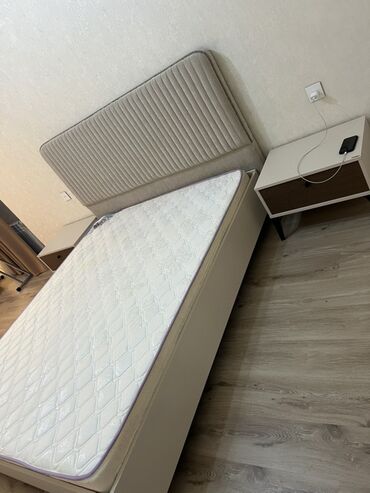 Yataq otağı dəstləri: İkinəfərlik çarpayı, 2 tumba — 2