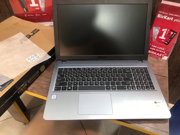 asus notebook: 𝐸𝓇𝒶_𝒸𝑜𝓂𝓅𝓊𝓉𝑒𝓇 ‘ in təqdim etdiyi Asus Vivabook: . Asus Vivabook core i3