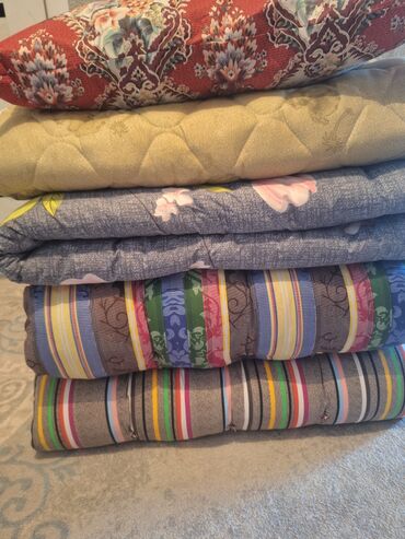 Одеяла и пледы: Одеяло, Новый, Все сезоны, Двусторонний — 10