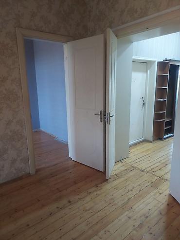 квартира 3 комнатная: 2 otaqlı mənzil – 2 balkonlu ayri ayri hamam tualet 3 cu mertebe — 3