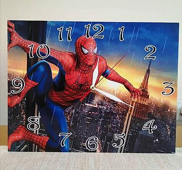 Satovi za kuću: Ima vise velicina. Okrugli 28,5 cm. precnik 2400 din. 27x35 cm.2400 — 30