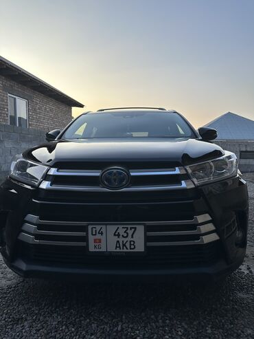 Toyota: Toyota Highlander: 2018 г., 3.5 л, Автомат, Гибрид, Внедорожник