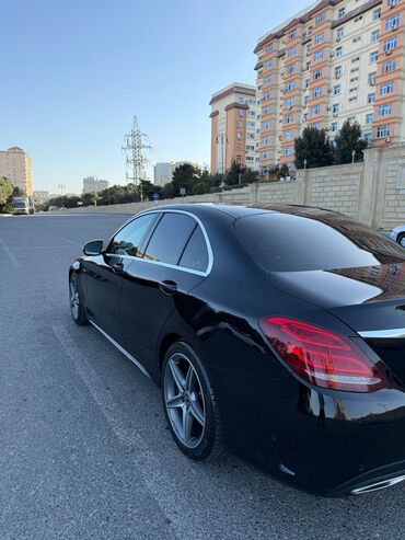 Mercedes-Benz: Mercedes-Benz C-Class: 2.2 l | 2017 il Sedan — 7