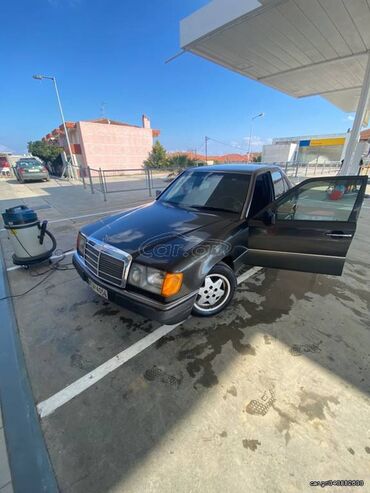 Mercedes-Benz: Mercedes-Benz 200: 2 l | 1990 year Limousine