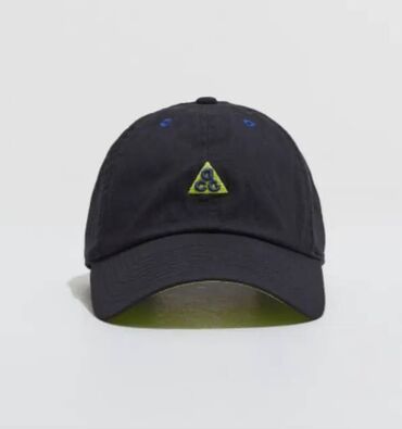 зимняя кепка: Продам кепку new nike acg nrg heritage86 snapback cap hat dm one size