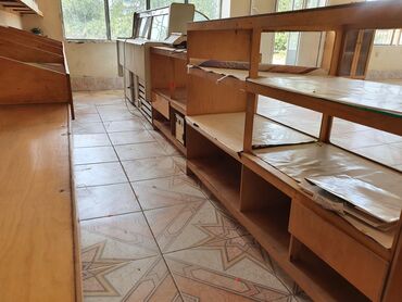 Kommersiya daşınmaz əmlakının satışı: Mağaza Xaçmaz rayon Çılğır kəndinin tam mərkəzində yerləşir. Kəndin — 10