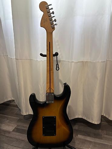 elekt: Elektron gitara, Fender, 6 sim, İşlənmiş, Pulsuz çatdırılma — 4