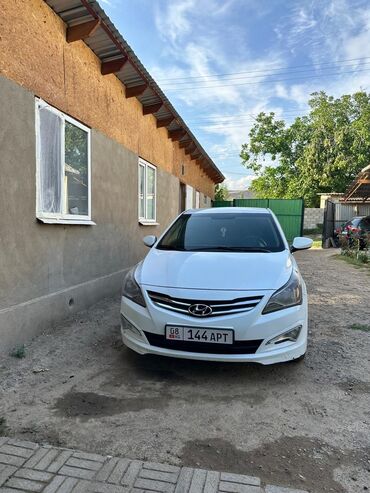 срочно продаю форд транзит: Hyundai Solaris: 2016 г., 1.6 л, Механика, Бензин, Седан