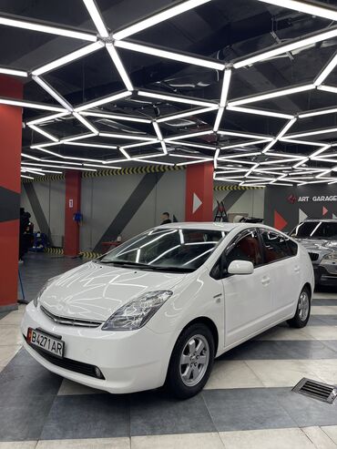 аренда авто мазда демио: Toyota Prius: 2007 г., 1.5 л, Вариатор, Гибрид, Седан