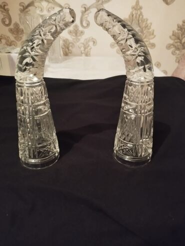 Vazalar: Xrustal — 2