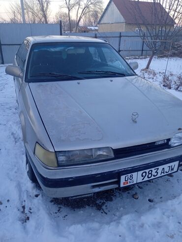 Mazda: Mazda 626: 1988 г., 0.2 л, Механика, Бензин, Хэтчбэк