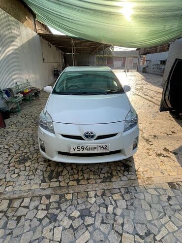 запчасти на тойота карина е в бишкеке: Toyota Prius: 2009 г., 1.8 л, Робот, Гибрид, Седан