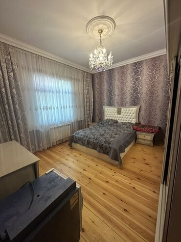 Həyət evləri və villaların satışı: 7 otaqlı, 144 kv. m, Orta təmir — 27