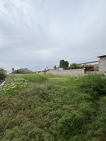 Продажа коттеджей и домов: Ак-Жар конушунда үй сатылат 🏡 📍 Дареги: Ак-Жар, 28-көчө, 31-үй Бир — 10