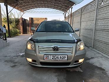 Toyota Avensis: 2004 г., 1.8 л, Механика, Бензин, Универсал at lalafo.kg Toyota Avensis: 2004 г., 1.8 л, Механика, Бензин, Универсал