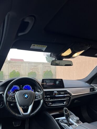 BMW: BMW 5 series: 2 l | 2017 il Sedan — 7