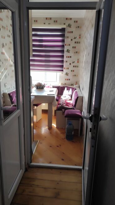 Uzunmüddətli kirayə mənzillər: Salam 7/24 zeng ve vassap aktivdi ev uzunmuddetii kiraye verilir — 12