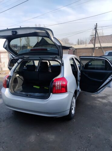 Toyota: Toyota Corolla: 2003 г., 1.5 л, Автомат, Бензин, Хэтчбэк — 8