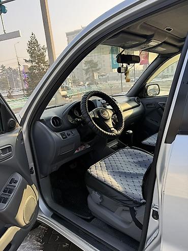 Toyota: Toyota RAV4: 2000 г., 2 л, Автомат, Бензин, Кроссовер — 12