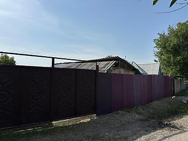 Продажа коттеджей и домов: Срочно ‼️‼️ Продается дом в село Сокулук 📌Характеристики дома: Газ — 3