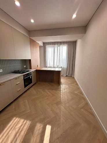 Продажа квартир: 2 комнаты, 77 м², Элитка, 4 этаж, Евроремонт — 7