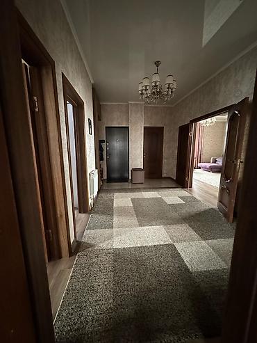 Продажа квартир: 4 комнаты, 130 м², Элитка, 3 этаж — 8