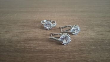 В комплекте: Кольцо, Серебро