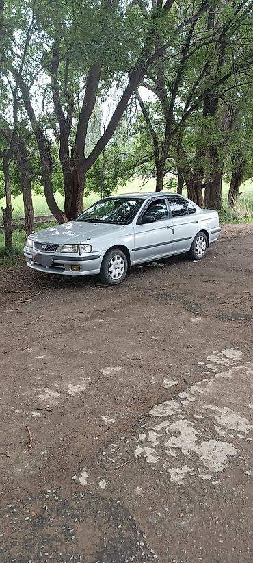 e klass: Nissan Sunny: 2001 г., 1.5 л, Автомат, Бензин, Седан — 2