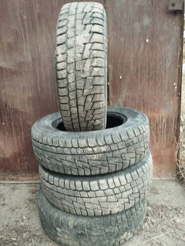 купить шины в бишкеке бу: Комплект из 4 зимних шин без шипов. - Размер: 205/65 R15 - Индекс