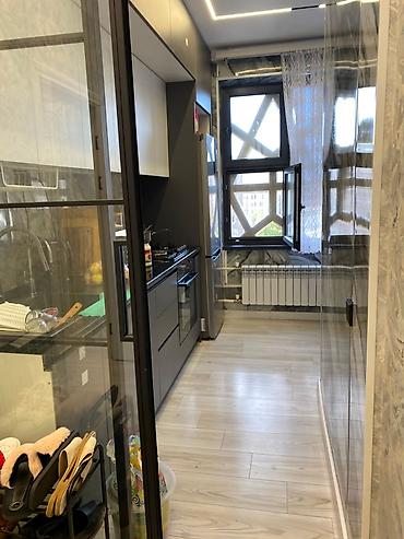 Продажа квартир: 4 комнаты, 80 м², Дордой Плаза ТРЦ 105 серия, 8 этаж, Евроремонт — 5