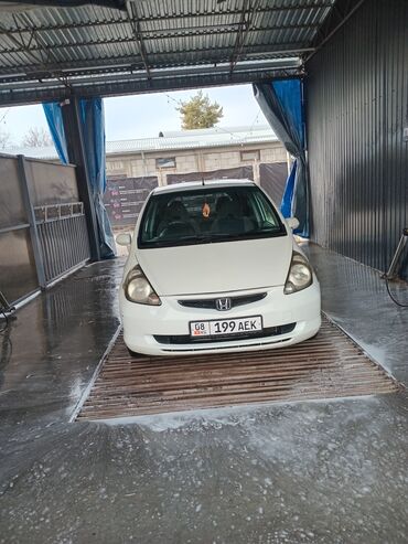 хтз т 150 к: Honda Fit: 2002 г., 1.3 л, Вариатор, Бензин