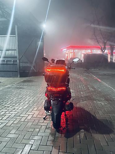 Скутеры: Макси-скутер 150 куб. см, Б/у — 7