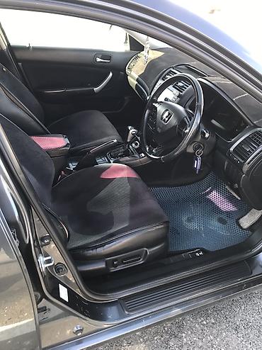 купить старую машину: Honda Accord: 2004 г., 2 л, Автомат, Бензин, Седан — 5