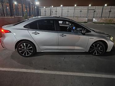на тойоту: Toyota Levin: 2021 г., 1.8 л, Вариатор, Гибрид, Седан — 4