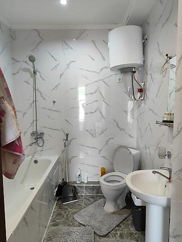 Продажа квартир: 4 комнаты, 70 м², 1 этаж — 14