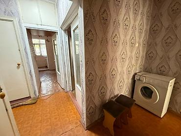 67: 3 комнаты, 64 м², 5 мкр 106 серия, 2 этаж, Требуется ремонт — 4