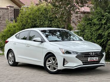 белый hyundai: Hyundai Elantra: 2020 г., 2 л, Автомат, Бензин, Седан
