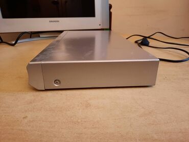 DVD i Blu-ray plejeri: Dvd Pioneer sa daljinskim. Ispravan,dugme na dvd u za otvaranje na lalafo.rs — 4 DVD i Blu-ray plejeri: Dvd Pioneer sa daljinskim. Ispravan,dugme na dvd u za otvaranje — 4