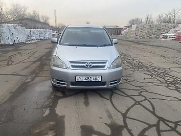 Toyota: Toyota Ipsum: 2001 г., 2 л, Автомат, Бензин, Минивэн — 2