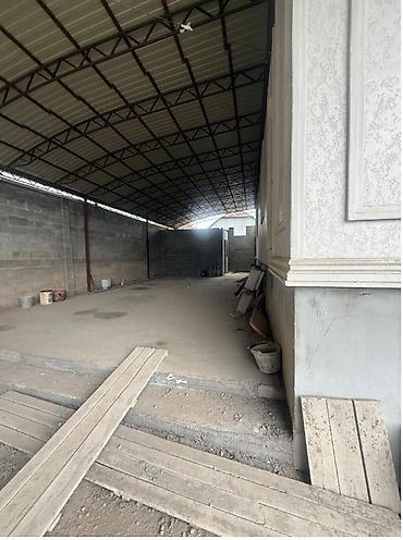 Продажа коттеджей и домов: 🧱 Продается 3-этажный дом ПСО 🔥🔥🔥 💫 Район : Ак -Ордо -1 🛏️ Комнат  — 19