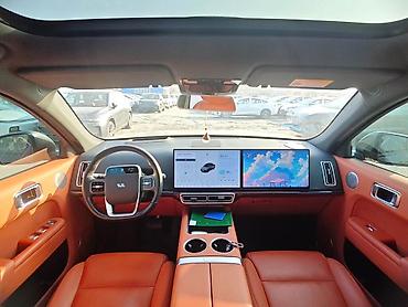 Lixiang: Lixiang L7: 2024 г., 1.5 л, Типтроник, Гибрид, Лимузин — 3